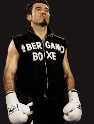 Boxerin Black Vestand White Gloves Wallpaper