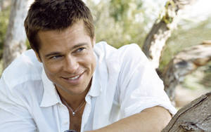 Brad Pitt In A White Shirt Wallpaper