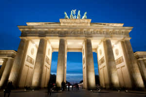 Brandenburg Gate Glowing Horses Statue Wallpaper