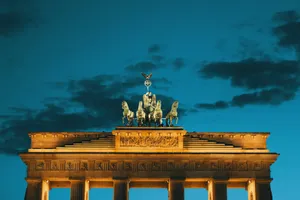 Brandenburg Gate Upper Look Wallpaper