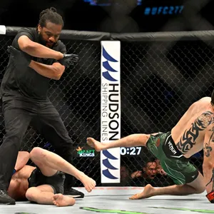 Brandon Moreno In Intense Mixed Martial Arts Bout. Wallpaper