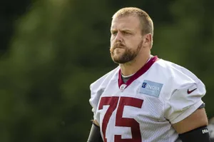 Brandon Scherff In Mandatory Minicamp Inova Sports Performance Center 2021 Wallpaper