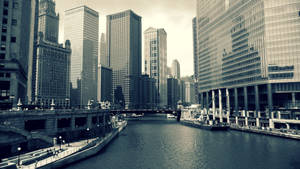 Breathtaking View Of Downtown Chicago Wallpaper