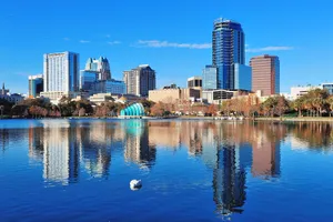 Breathtaking View Of Lake Eola Park In Downtown Orlando Wallpaper