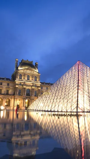 Bright Red Lightning Louvre Museum Wallpaper