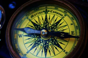 Broken Marine Compass Wallpaper