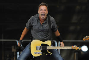 Bruce Springsteen In London Hyde Park Wallpaper