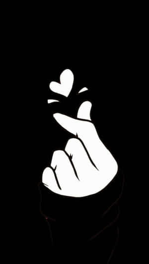 Bts Finger Heart Hand Black Wallpaper