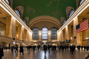 Busy Grand Central Station Wallpaper