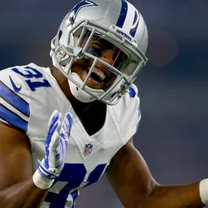 Byron Jones Laughing Wallpaper
