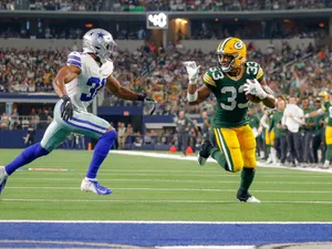 Byron Jones Vs Green Bay Wallpaper