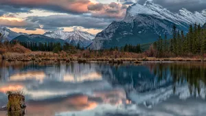 Canada Banff National Park River Wallpaper