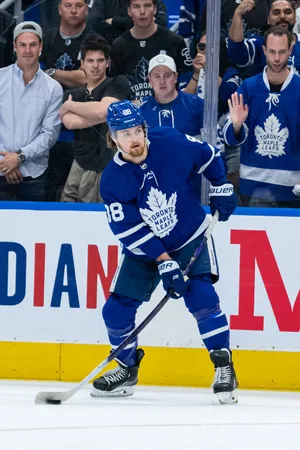 Canadian Nhl Player William Nylander Stanley Cup Playoffs Wallpaper