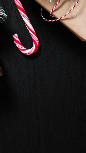 Candy Cane Minimalist Wallpaper