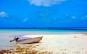 Canoe On Marshall Islands Wallpaper