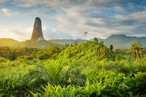 Cão Grande Peak In Sao Tome And Principe Wallpaper