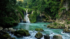 Captivating Hd View Of Semuc Champey Waterfall Wallpaper