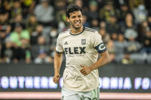 Carlos Vela White Los Angeles Fc Hurt Wallpaper