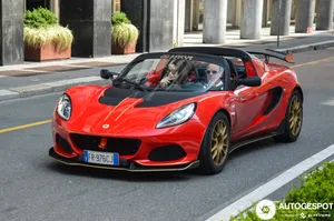 Catalogue Picture Of Red Lotus Elise Car Wallpaper