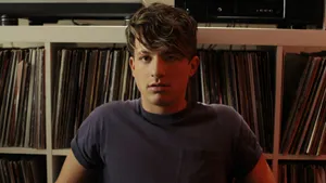 Charlie Puth Emotionless Wallpaper