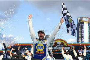 Chase Elliot Winning Nascar Championship Wallpaper