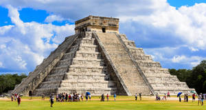 Chichen Itza Vacation Spot Wallpaper