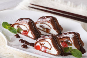 Chocolate-filled Pastries Swirls Wallpaper