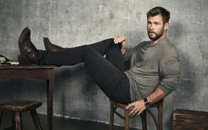 Chris Hemsworth Graces The Cover Of Men's Journal Magazine Wallpaper