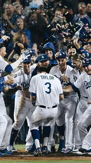 Chris Taylor And His Team Celebrating Wallpaper