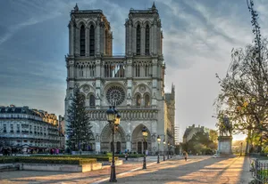 Christmas At Notre Dame Cathedral Wallpaper
