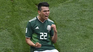 Chucky Lozano In Action Wallpaper