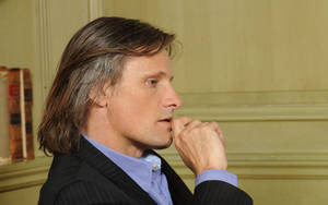 Classic American Actor, Viggo Mortensen Wallpaper