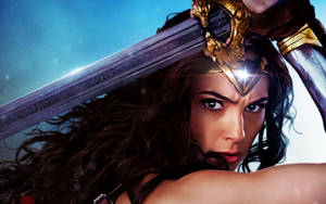 Close-up Of Wonder Woman Ready To Fight Wallpaper