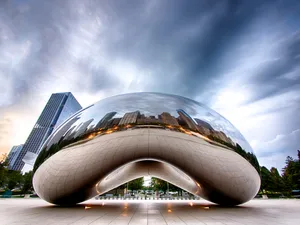 Cloud Gate Under The Dark Clouds Wallpaper