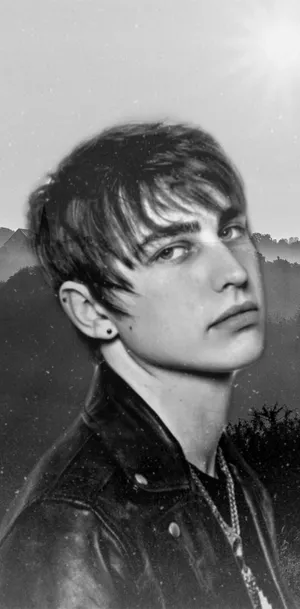 Colby Brock Enjoying A Day At The Beach Wallpaper