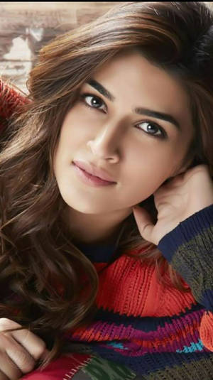 Comfy Kriti Sanon Hd Wallpaper