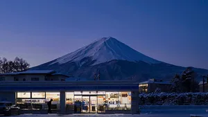 Convenience Store 4k Lo Fi Wallpaper