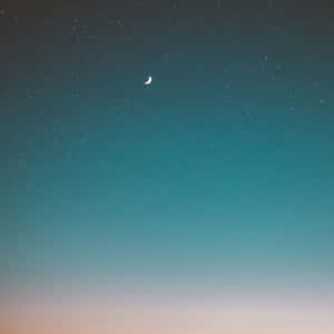 Cool Ipad Pro Minimalist Crescent Moon Wallpaper