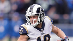 Cooper Kupp Nfl La Rams Football Smiling Photography Wallpaper