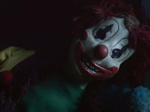 Creepy_ Clown_ Closeup.jpg Wallpaper