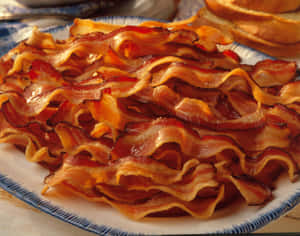 Crispy Baconon Plate Wallpaper