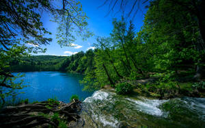 Croatia Terraced Blue Lake Wallpaper