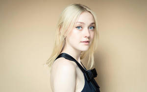 Dakota Fanning's Captivating Side Profile Wallpaper