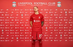 Darwin Núñez Liverpool Introduction Wallpaper