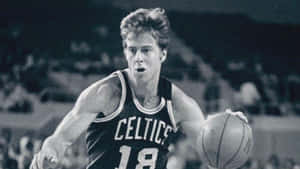 Dave Cowens In Black And White Wallpaper