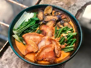 Delectable Filipino Cuisine Kare-kare Wallpaper