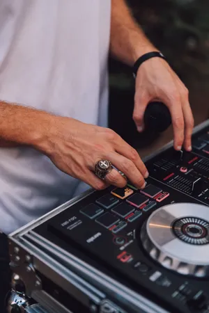 Dj Electronic Mixer Hands Wallpaper