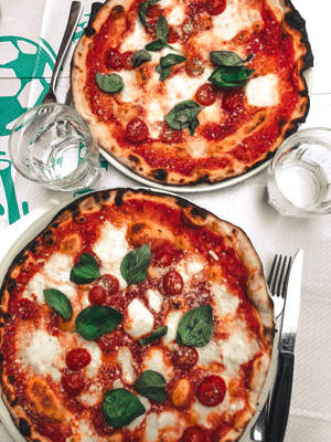 Dominos Pizza Italiano Wallpaper