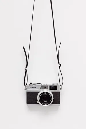 Dslr Camera Minimalist White Wallpaper