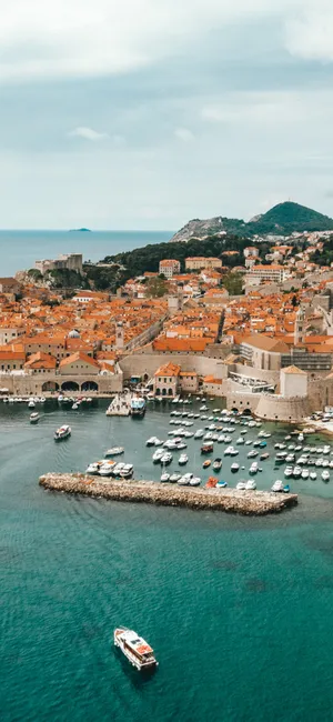 Dubrovnik Ancient Seaport Wallpaper